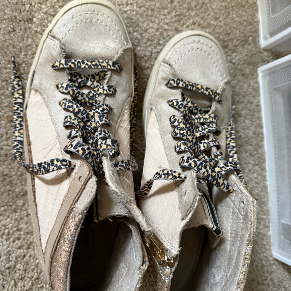 ShuShop Cream High-Top Sneakers with Patterned Laces